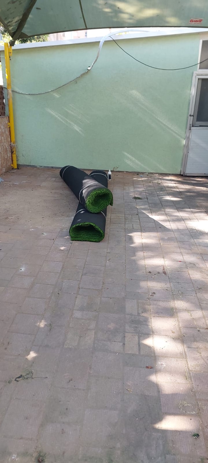אחרי